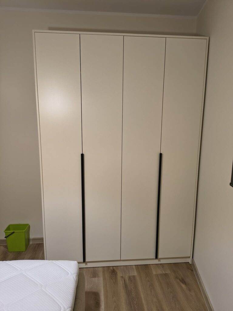 182e0acb 18a3 4e42 92a7 d21f0842c790